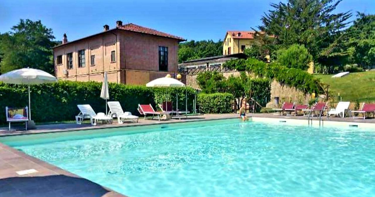 Hotel Residence Sant'Uberto Roccastrada Esterno foto